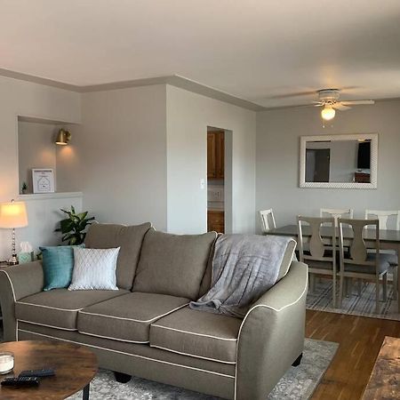 3 King Beds + Bunk Beds On Broadway Βίλα Λίτλτον Εξωτερικό φωτογραφία