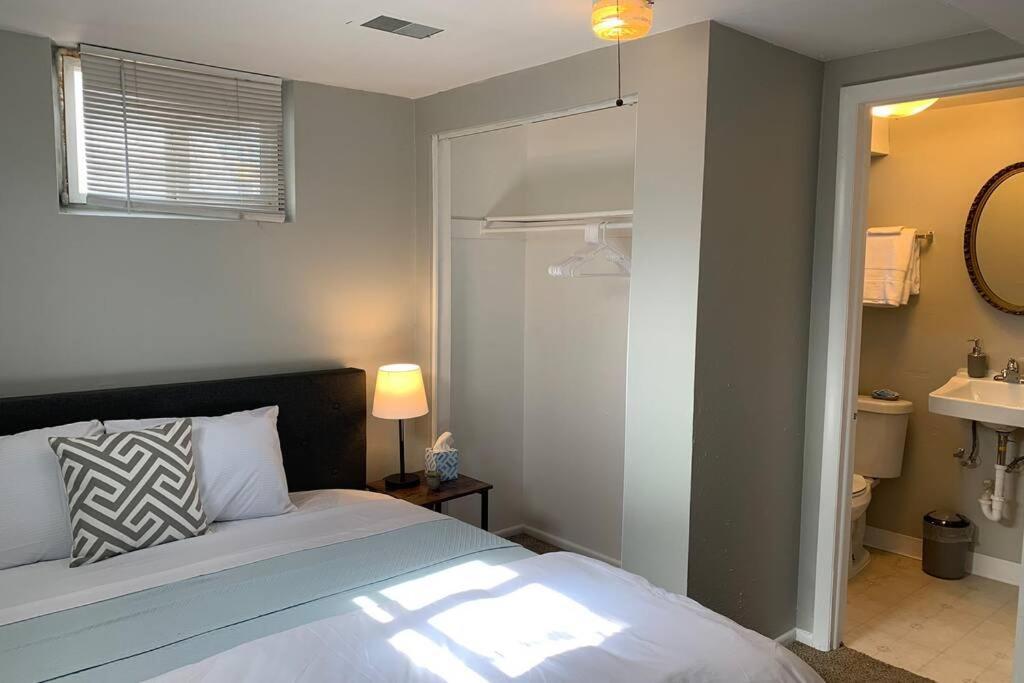 3 King Beds + Bunk Beds On Broadway Βίλα Λίτλτον Εξωτερικό φωτογραφία